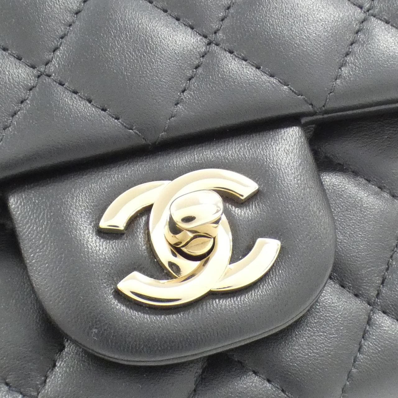 [Unused items] CHANEL 69900 shoulder bag