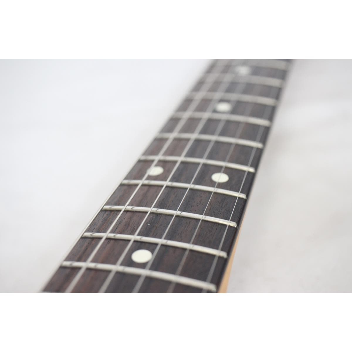 FENDER CLASSIC 60S STRATOCASTER