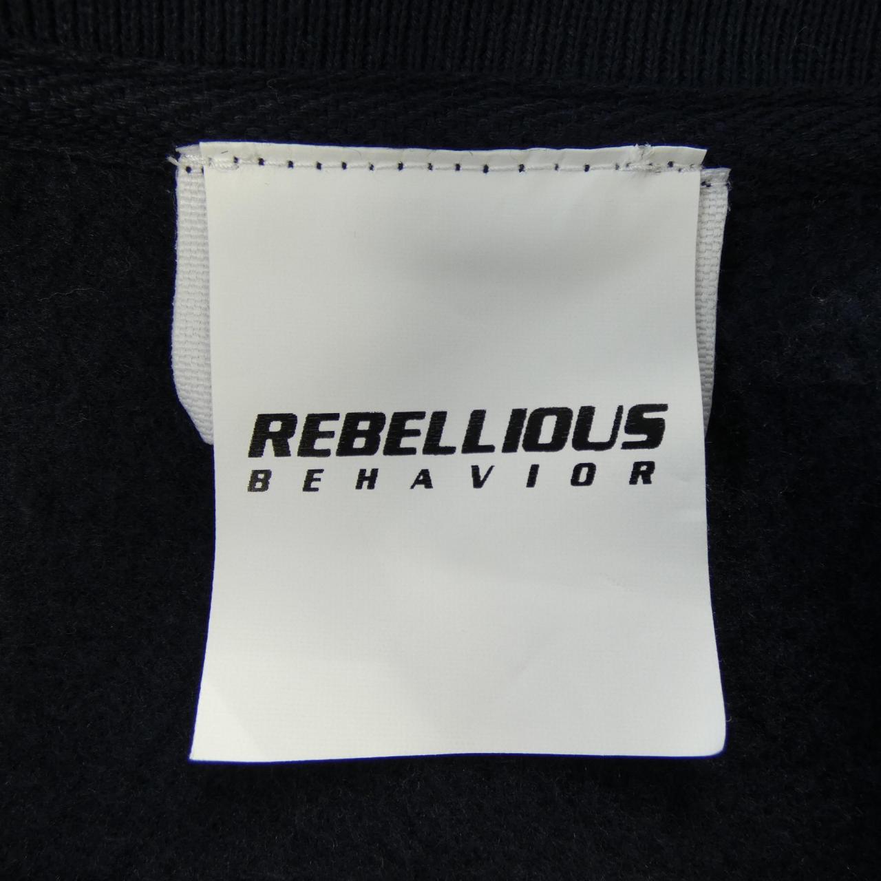 REBELLIOUS BEHAVIOR スウェット