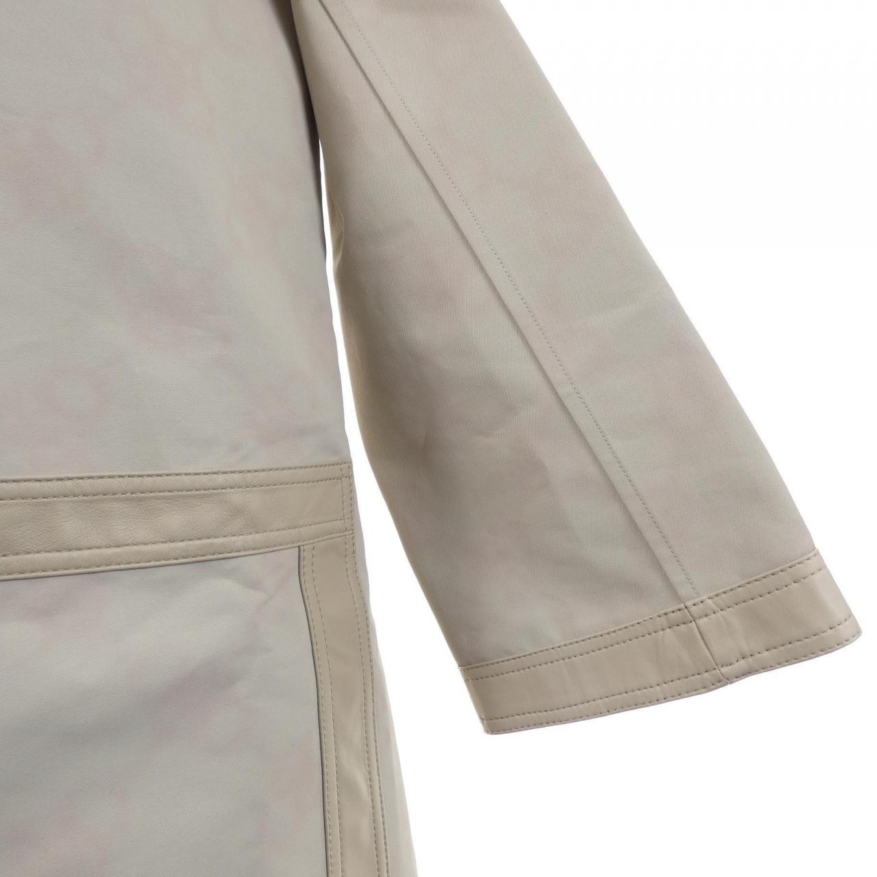 エルメス HERMES CLIQETIS 2E0157DX コート