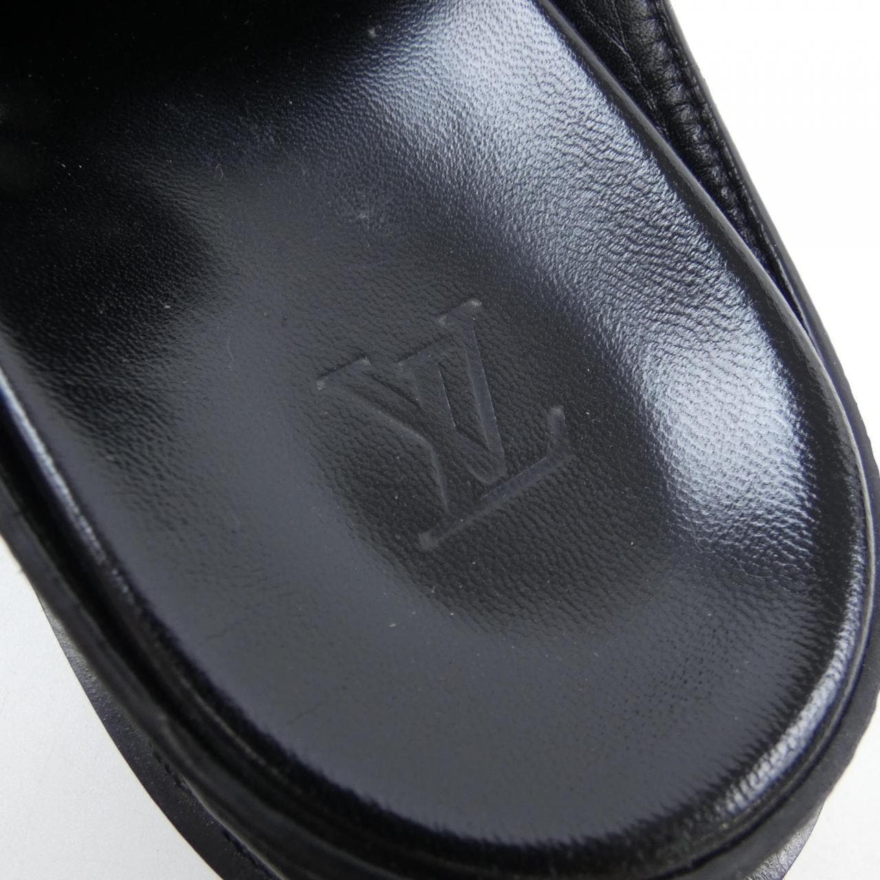 ルイヴィトン LOUIS VUITTON LVイージーラインミュール サンダル
