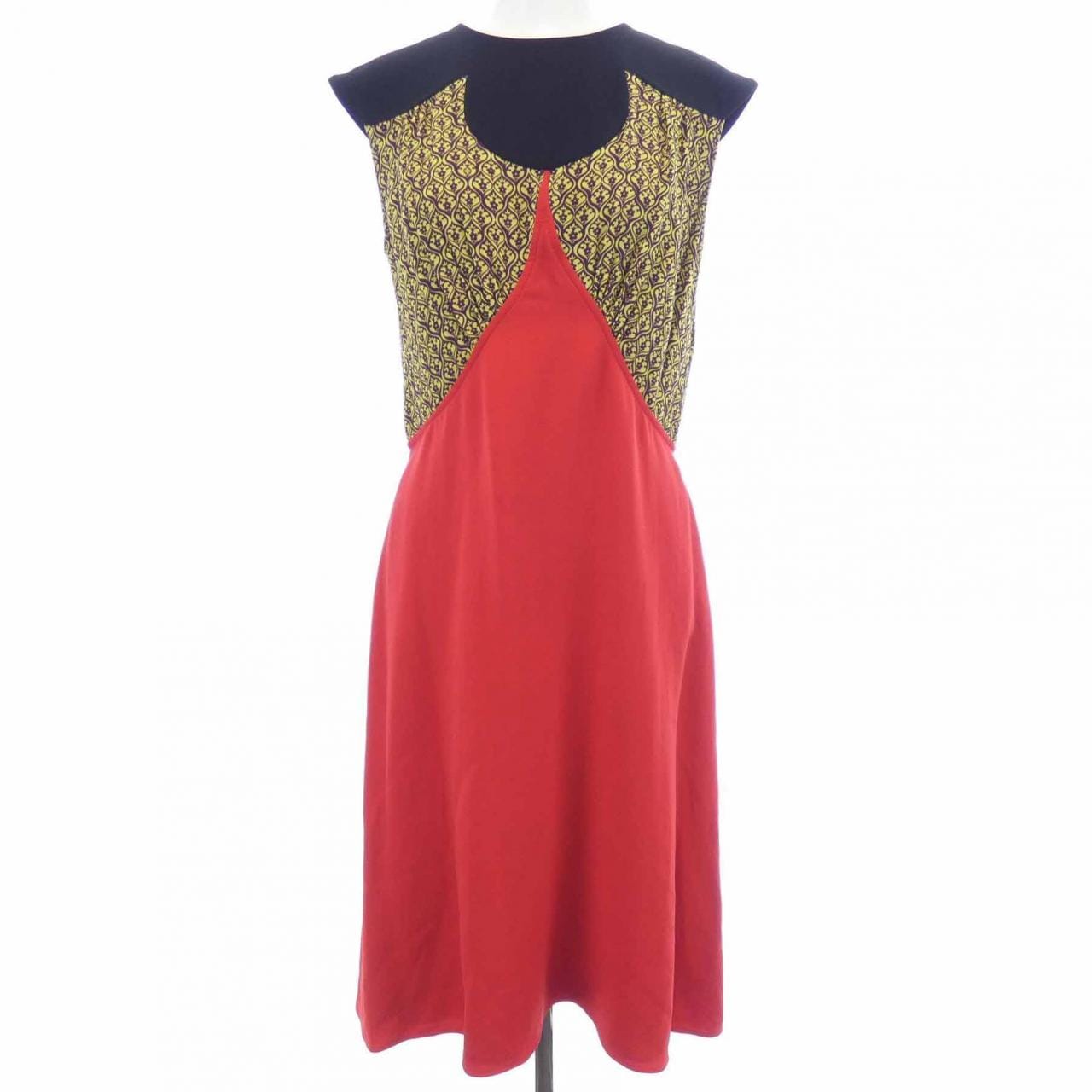 ルイヴィトン LOUIS VUITTON F8DR26SPM ワンピース