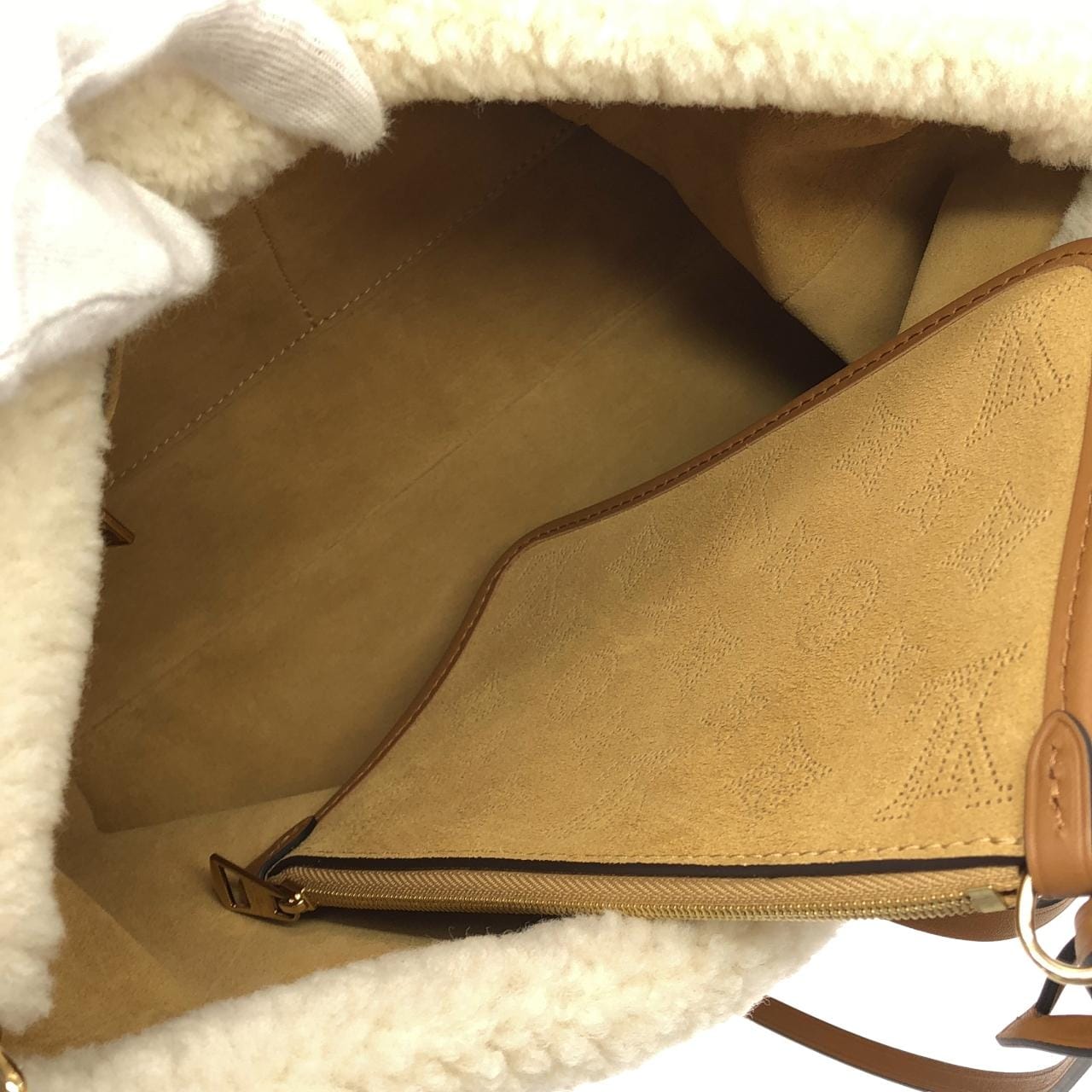 ルイヴィトン マヒナ(LV SKI) キャリーオール NM PM M11843 ショルダーバッグ