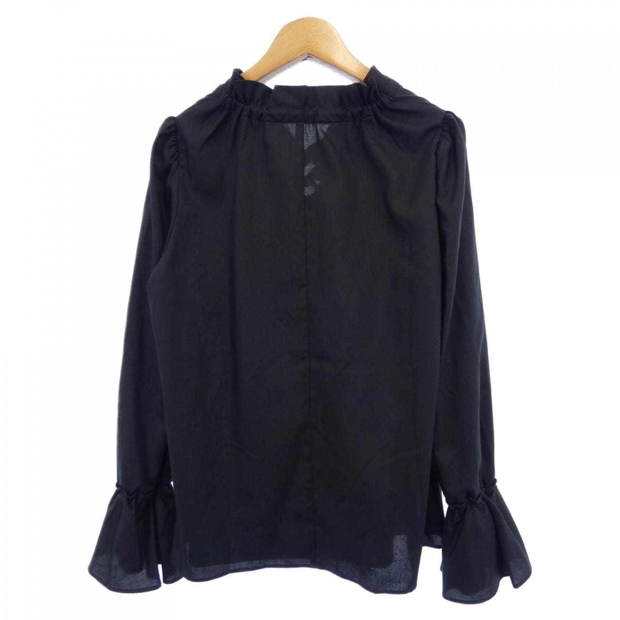 ブルーレーベルクレストブリッジ BLUE LABEL CRESTBRIDGE トップス