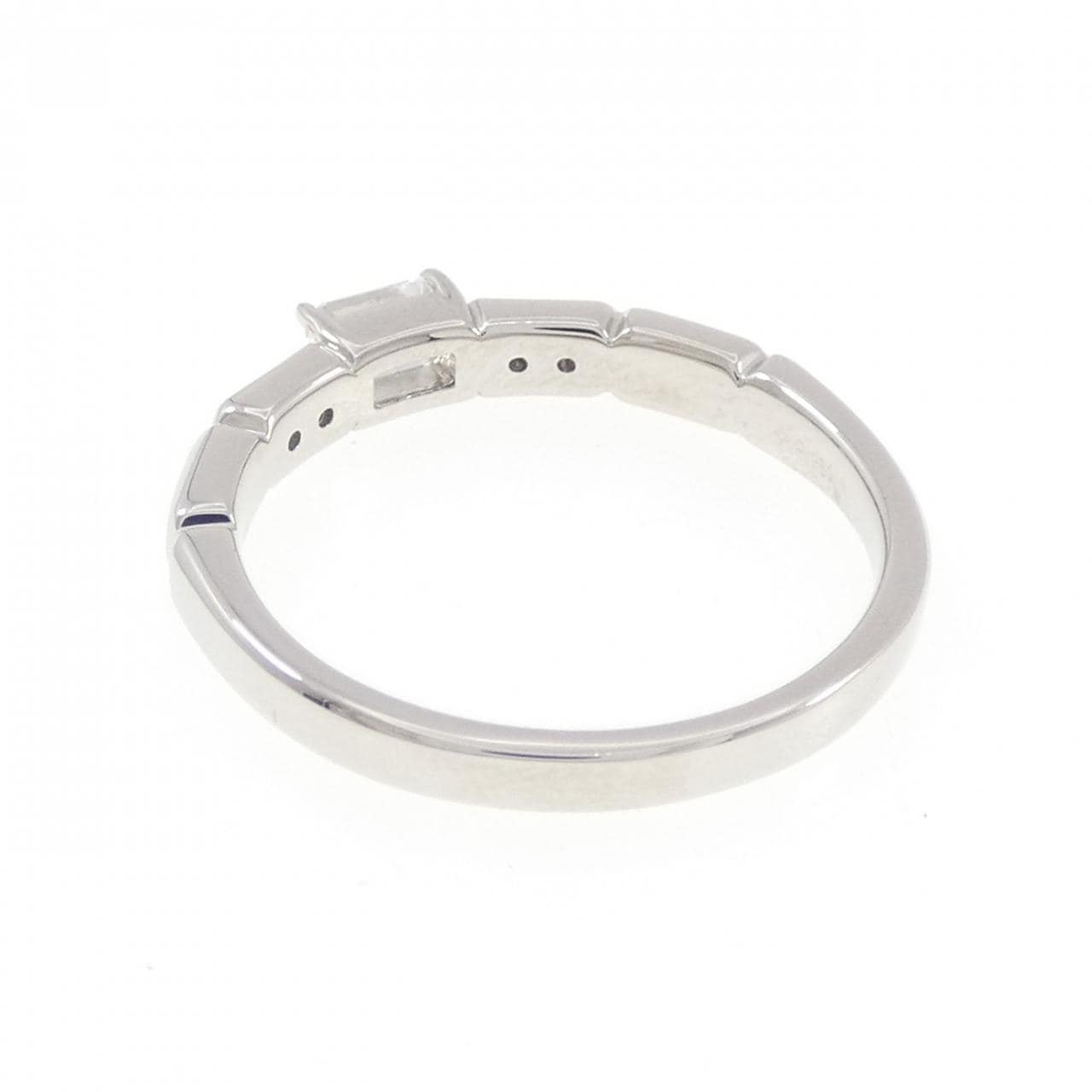 ジーエスティービー ダイヤモンド リング 0.34CT