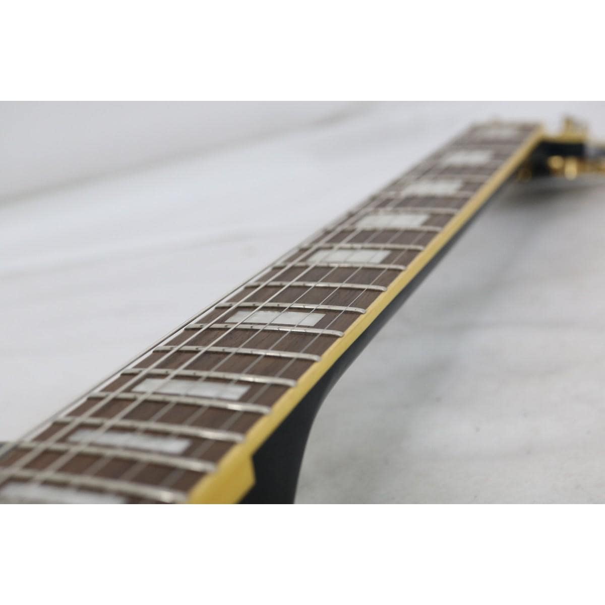 ＥＰＩＰＨＯＮＥ　　ＬＥＳ　ＰＡＵＬ　ＣＵＳＴＯＭ