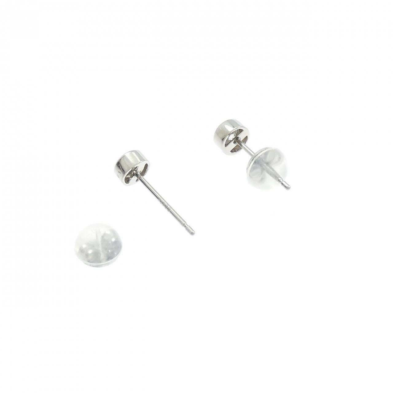 PT900 ソリティア ダイヤモンド ピアス 0.2CT