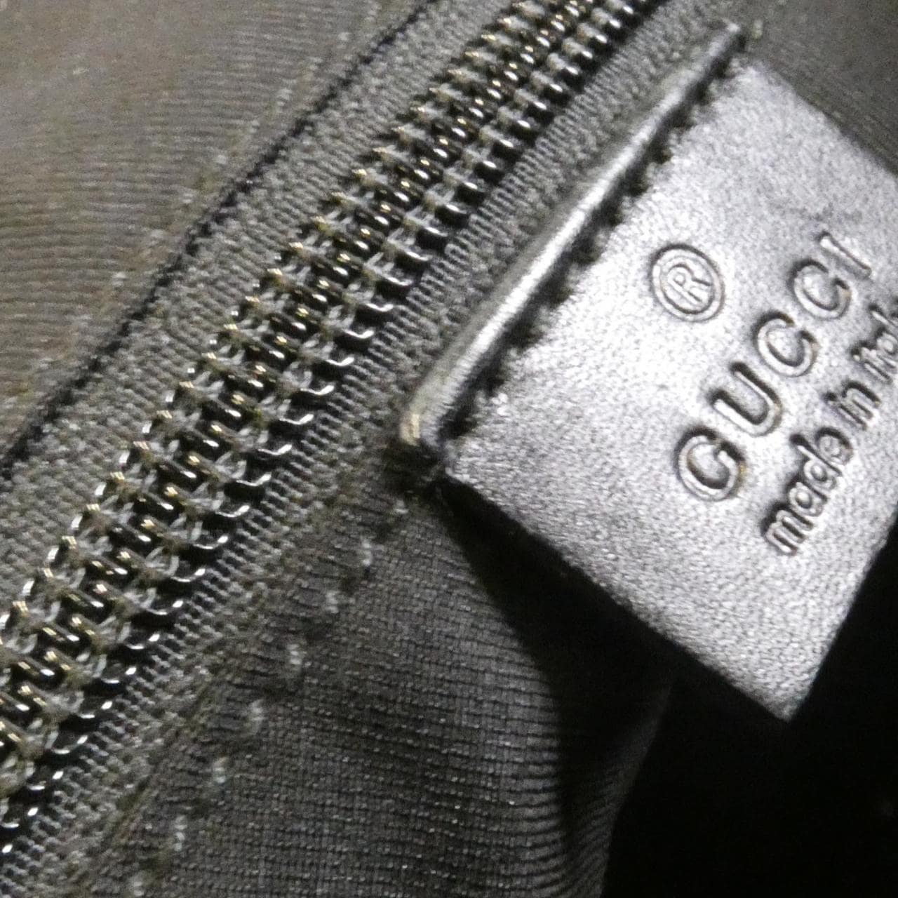 グッチ 145857 FW99R ショルダーバッグ