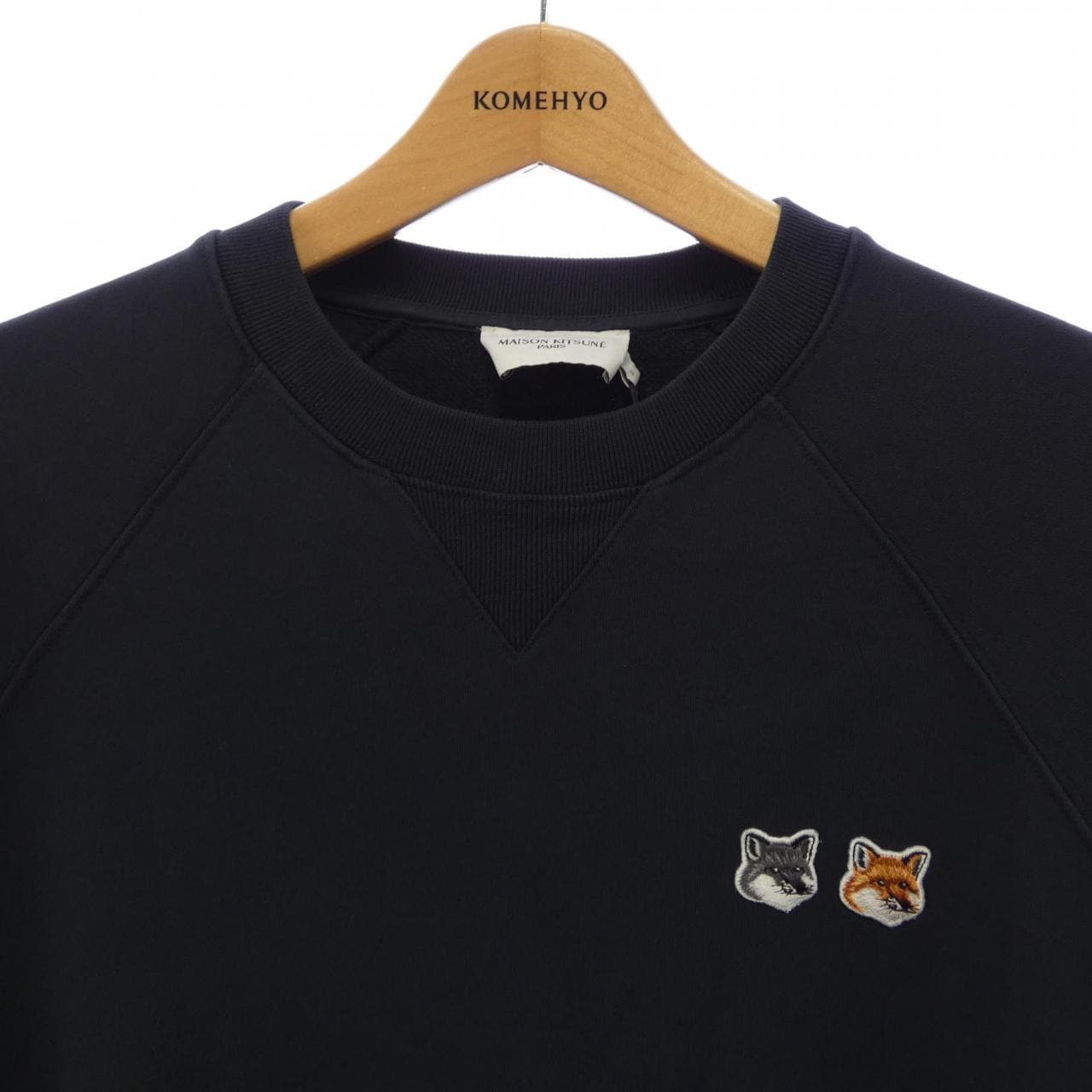 メゾンキツネ MAISON KITSUNE FM00358KM0002 スウェット