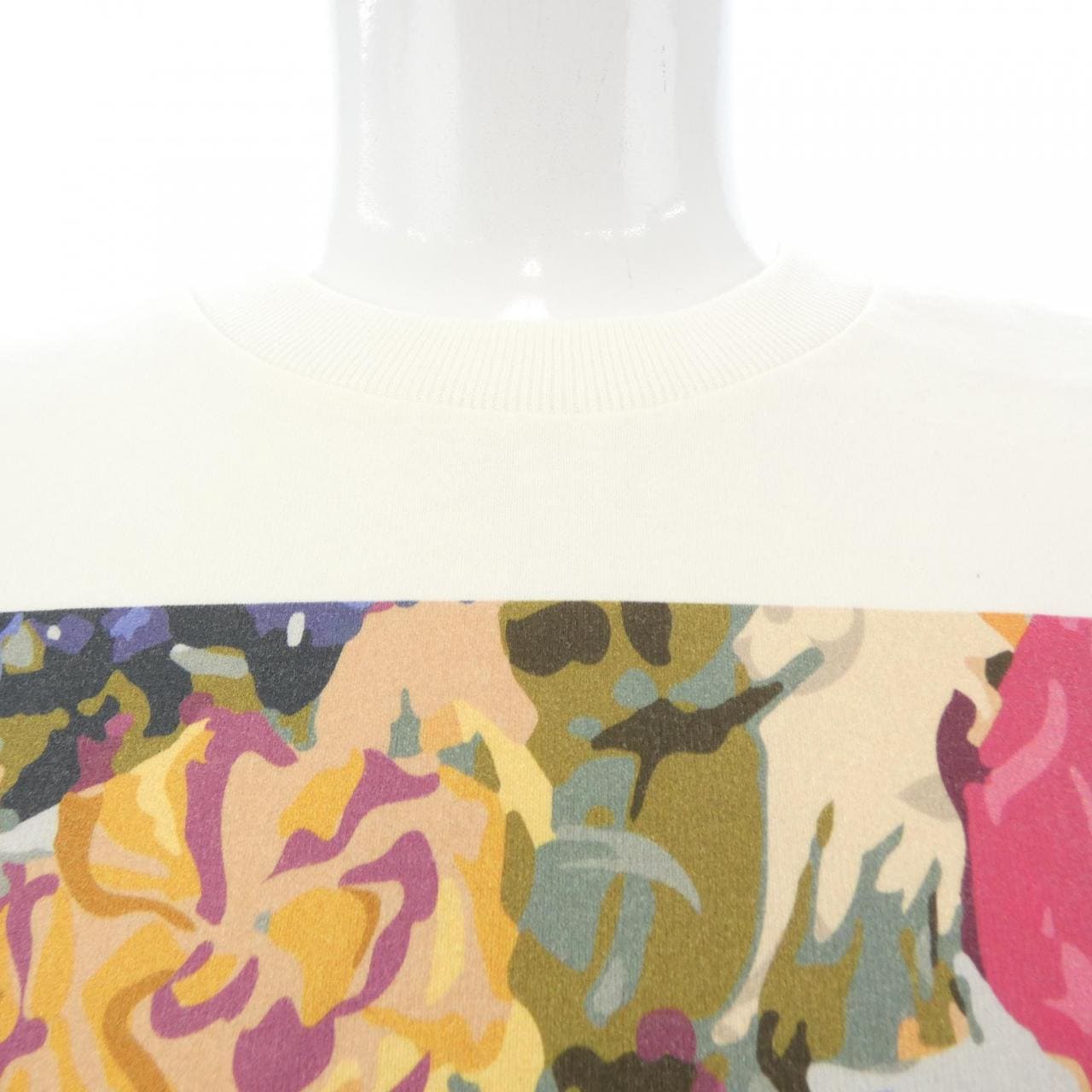 ルイヴィトン LOUIS VUITTON LVフラワータペストリープリントTシャツ HNY91WNPG Tシャツ