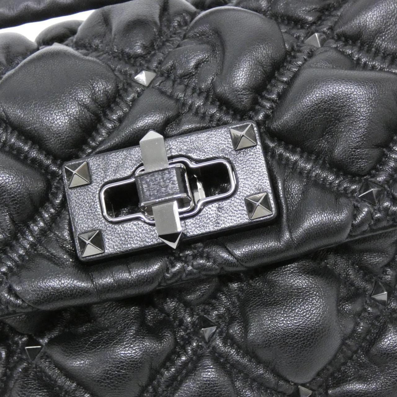 ヴァレンティノガラヴァーニ VW2B0H79EFZ ショルダーバッグ