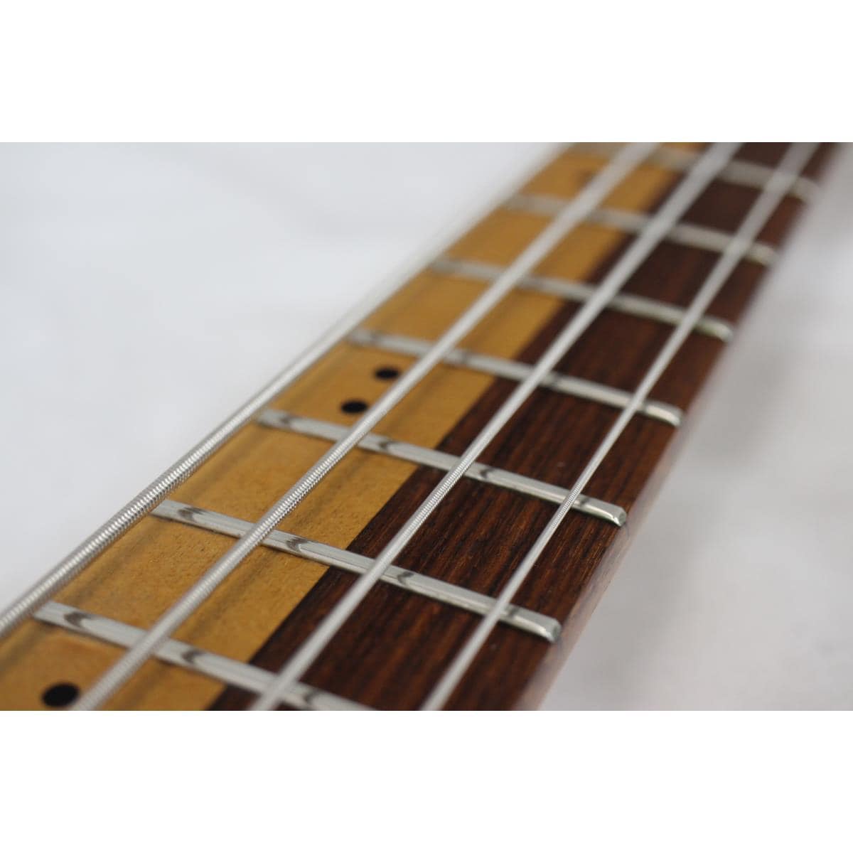 EDWARDS VISION BASS α