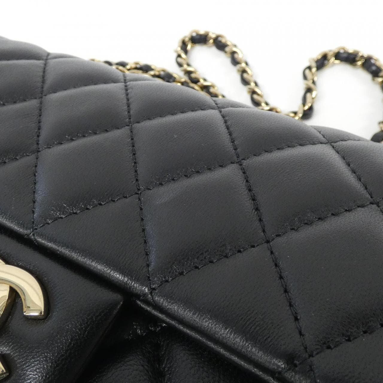 CHANEL AS5219 Shoulder Bag