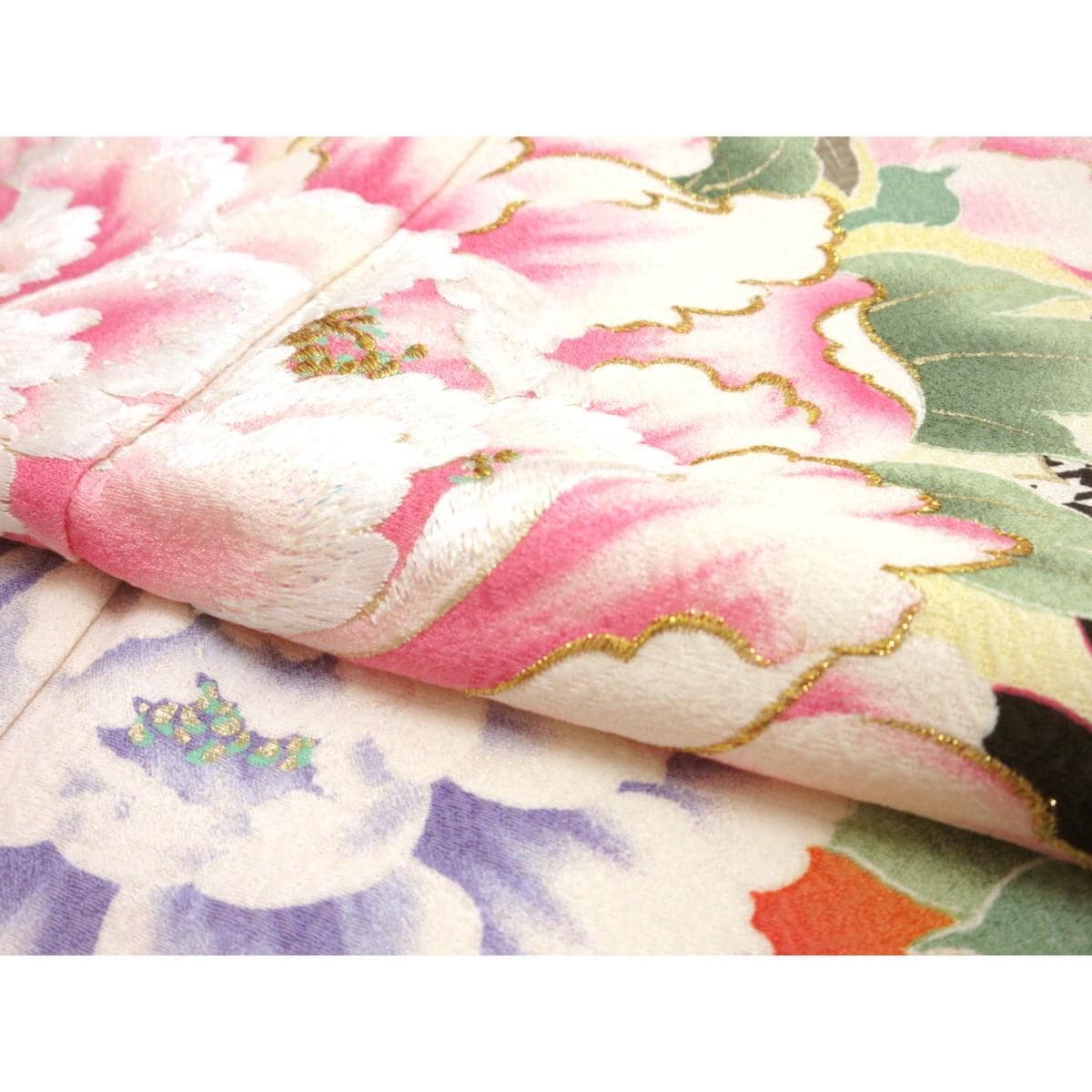 振袖　友禅金彩加工　刺繍入りボカシ染