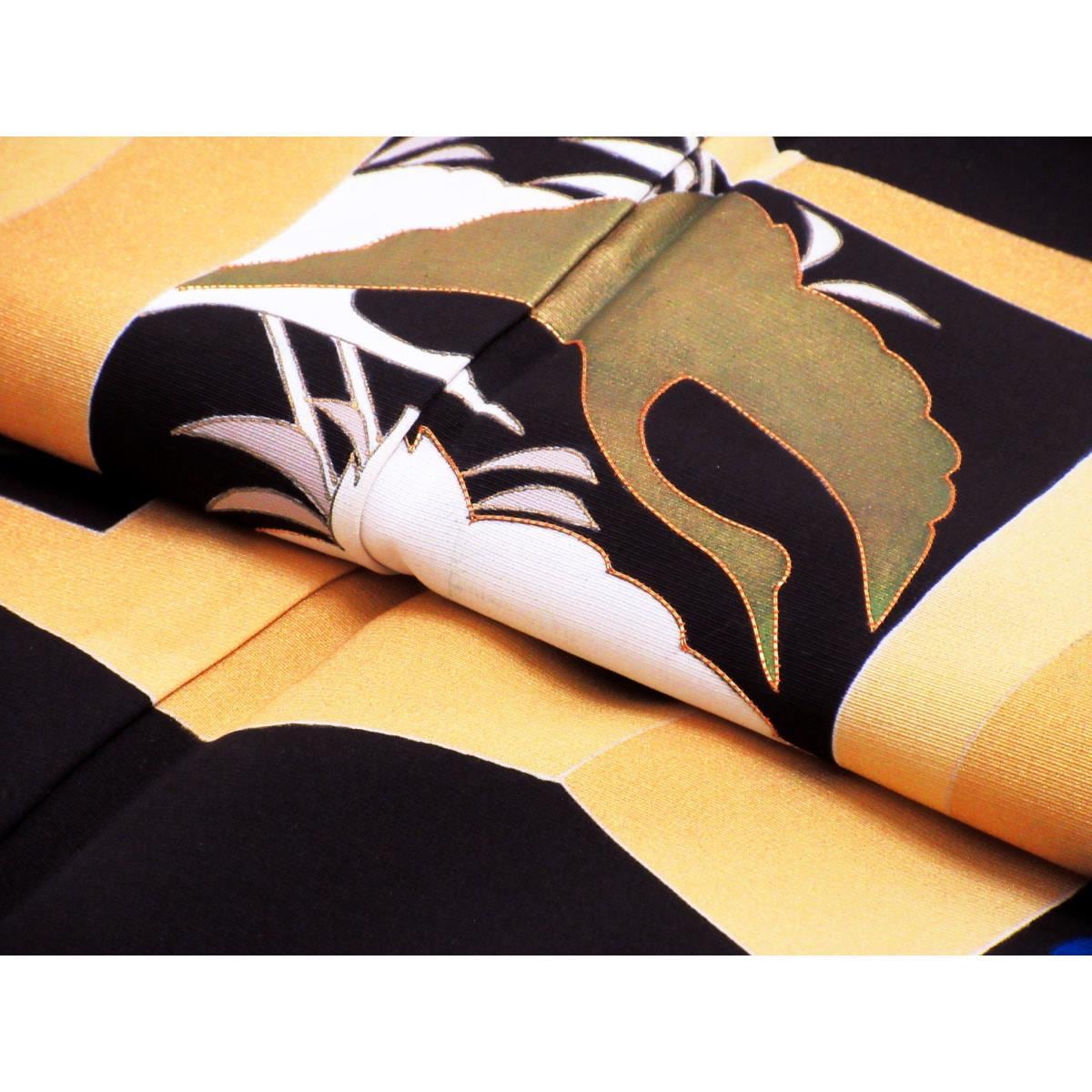 留袖　友禅金彩加工　刺繍入り　橘