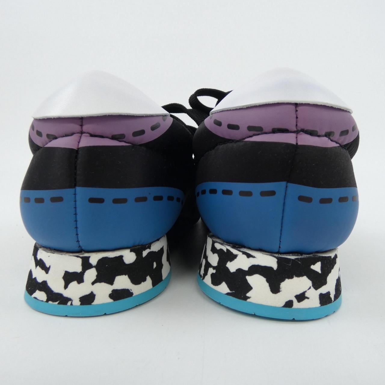 ジミーチュウ JIMMY CHOO スニーカー