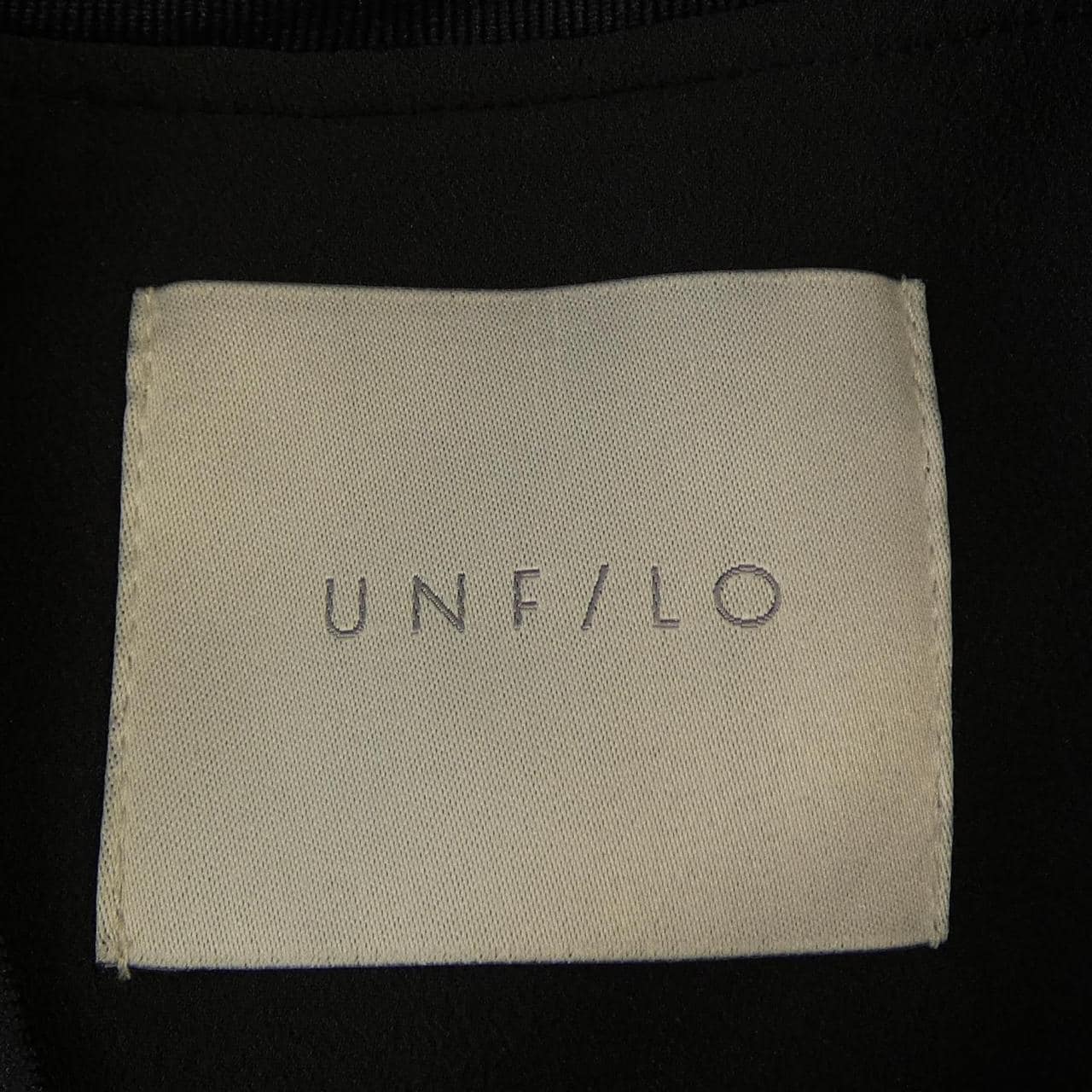 アンフィーロ UNFILO ブルゾン