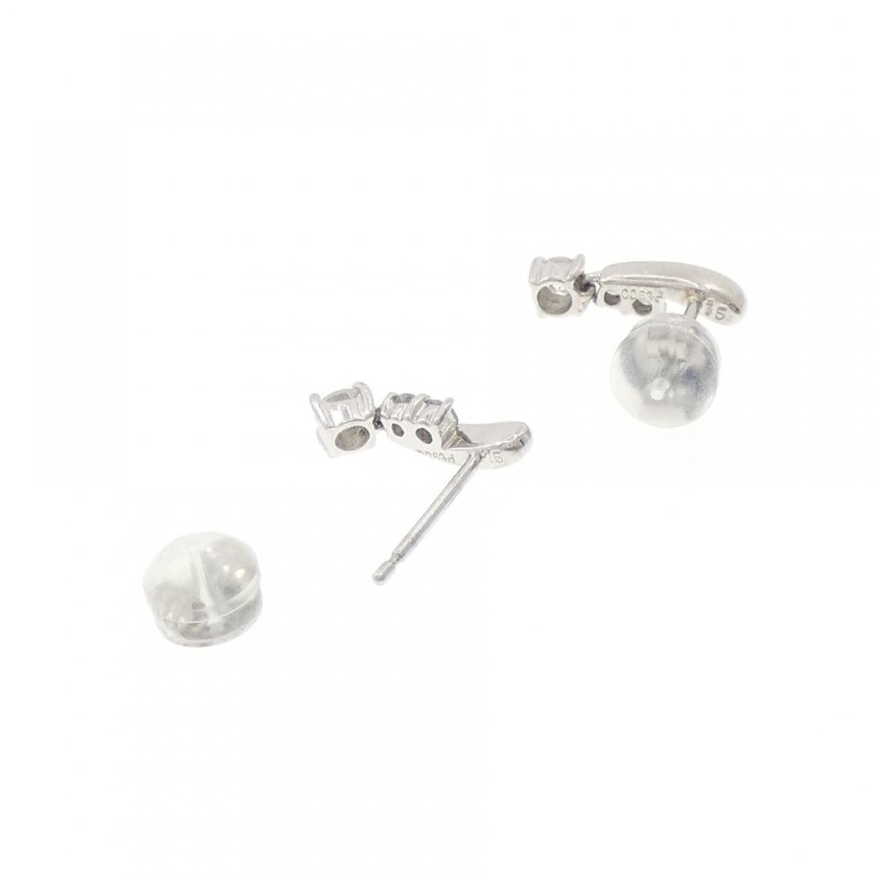 PT900 ダイヤモンド ピアス 0.30CT