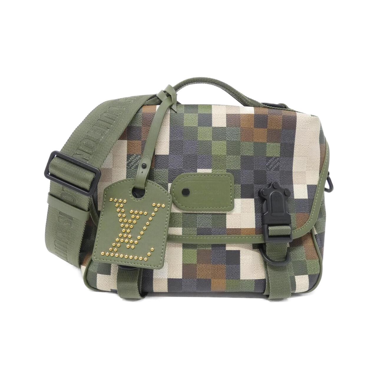 ルイヴィトン ダモフラージュ LVトレイル メッセンジャー M24449 ショルダーバッグ