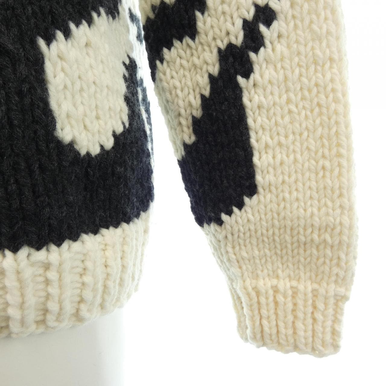 ルイヴィトン LOUIS VUITTON HKN81WTPA ニット