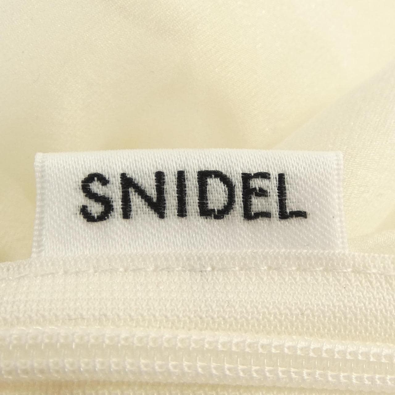 スナイデル Snidel トップス