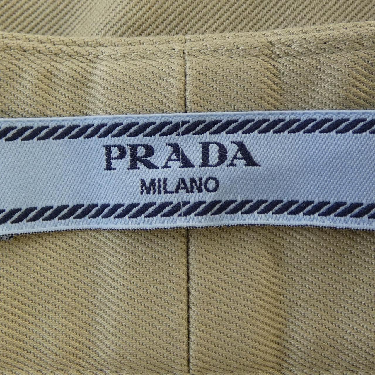 プラダ PRADA ショートパンツ