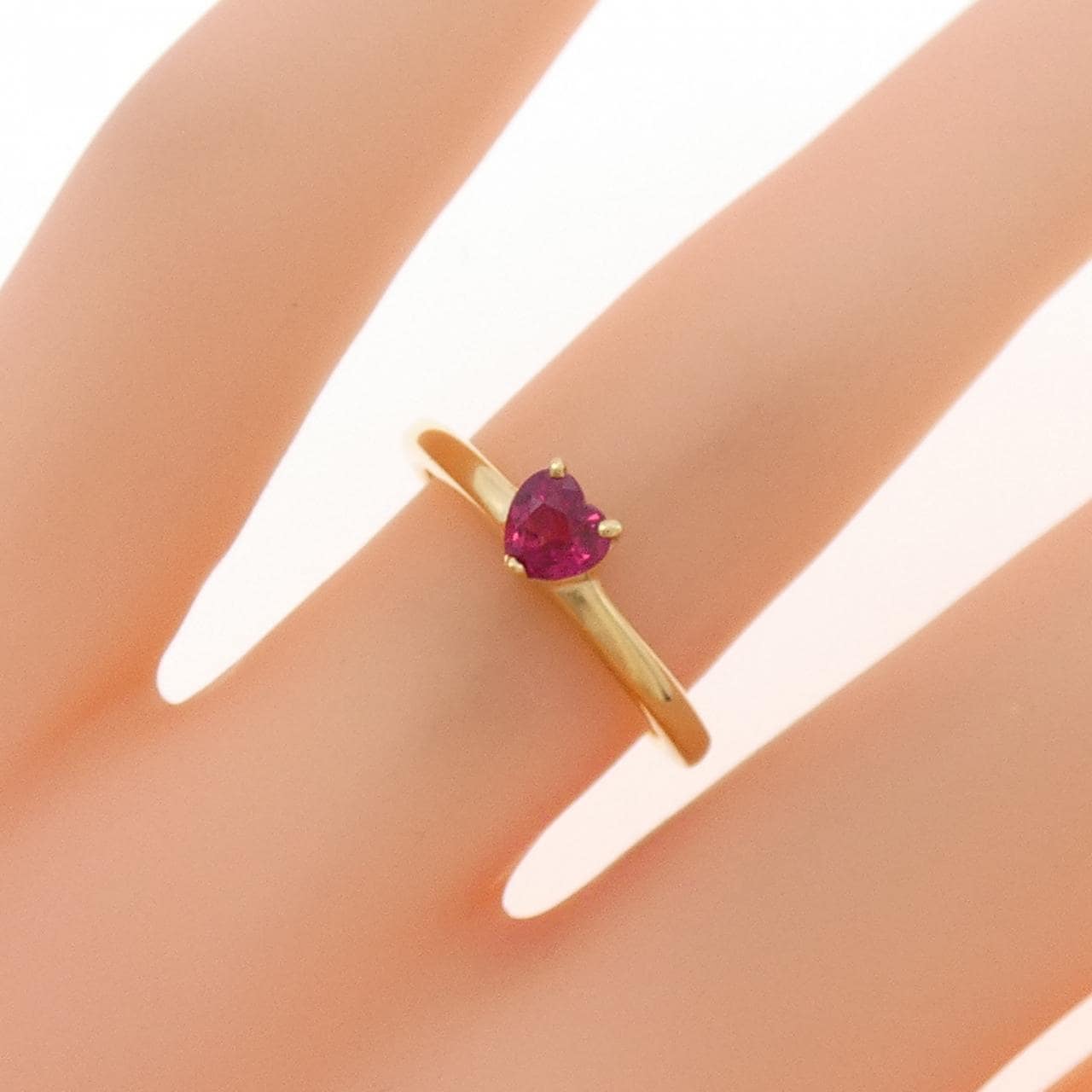 K18YG ハート ルビー リング