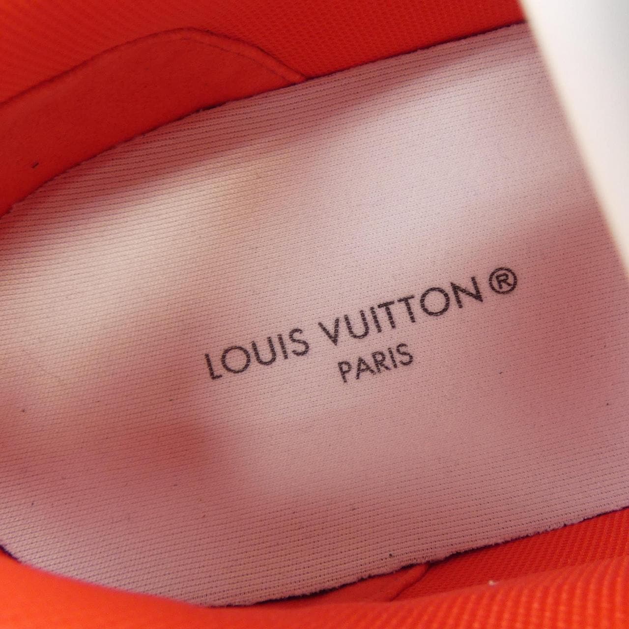 ルイヴィトン LOUIS VUITTON スニーカー