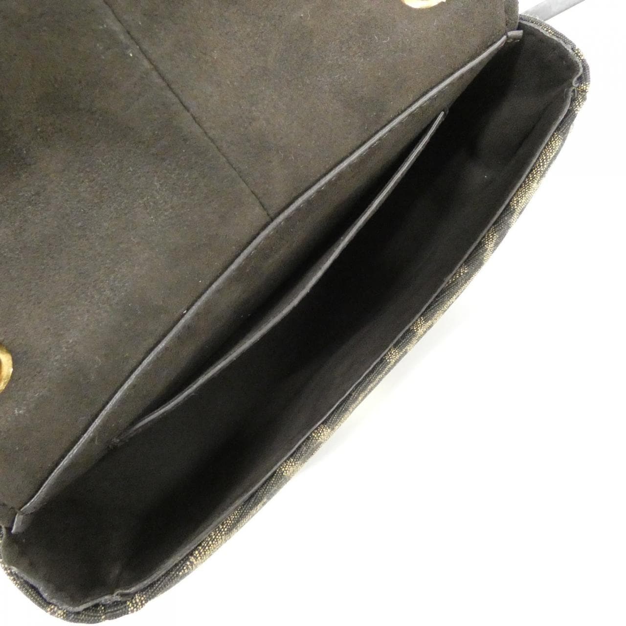 フェンディ  カ モン スモール 8BS082 AQ08 ショルダーバッグ