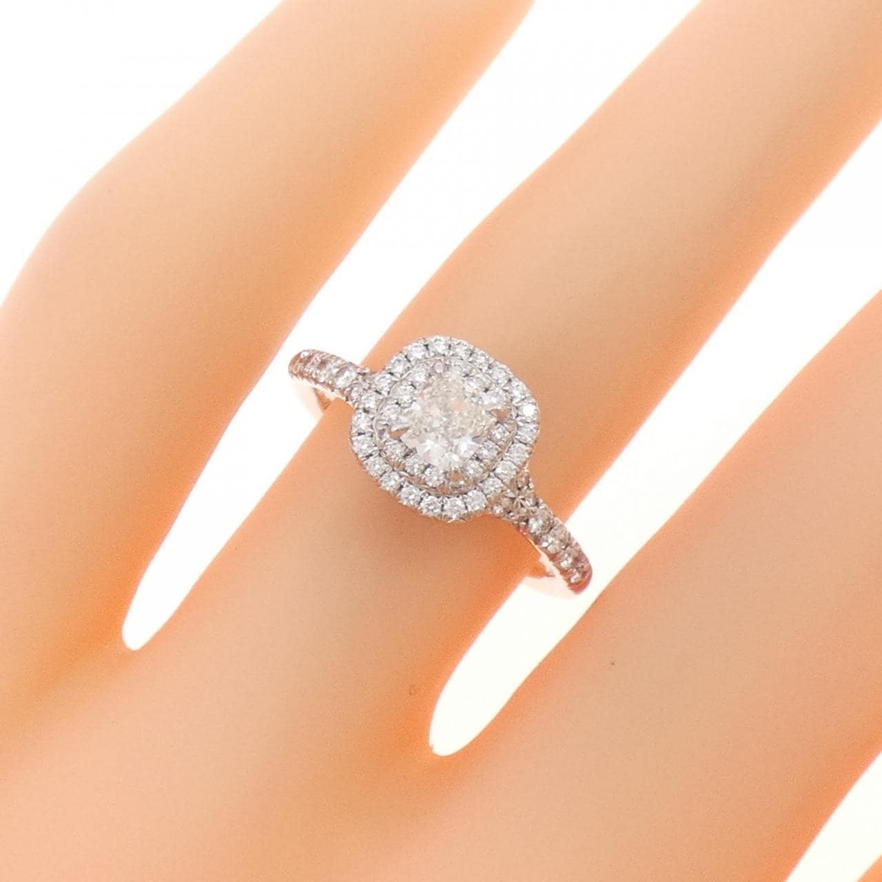 ティファニー ソレスト リング 0.35CT
