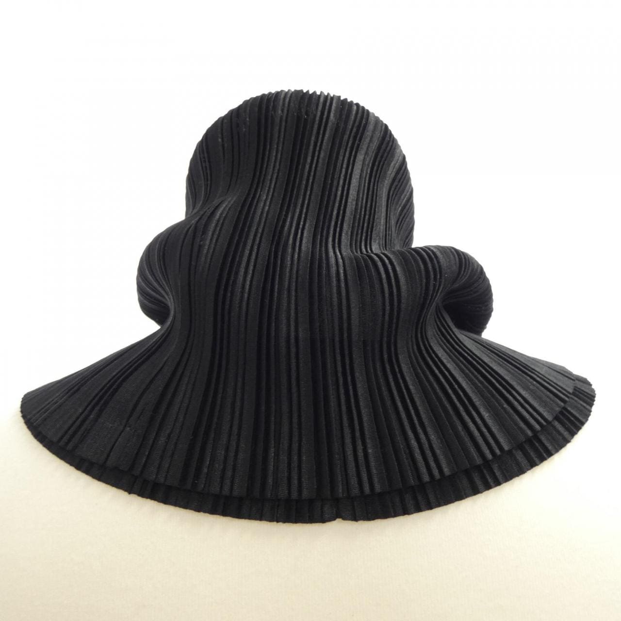 プリーツプリーズ PLEATS PLEASE PP72-AD311 MUFFLER