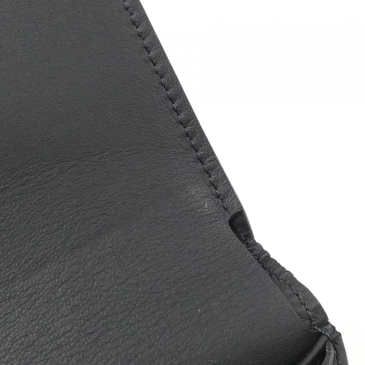 ルイヴィトン ポルトフォイユ カプシーヌ タイニー M12149 財布