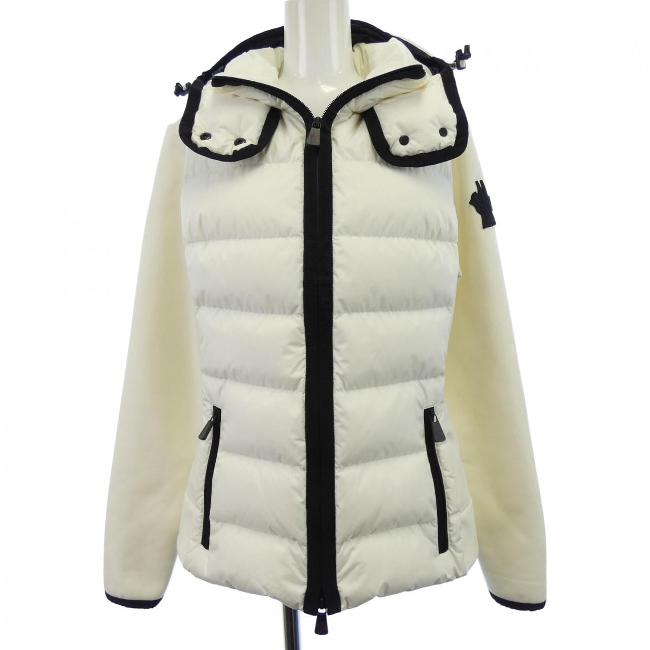 モンクレールグルノーブル MONCLER GRENOBLE 20988G00027 ダウンジャケット