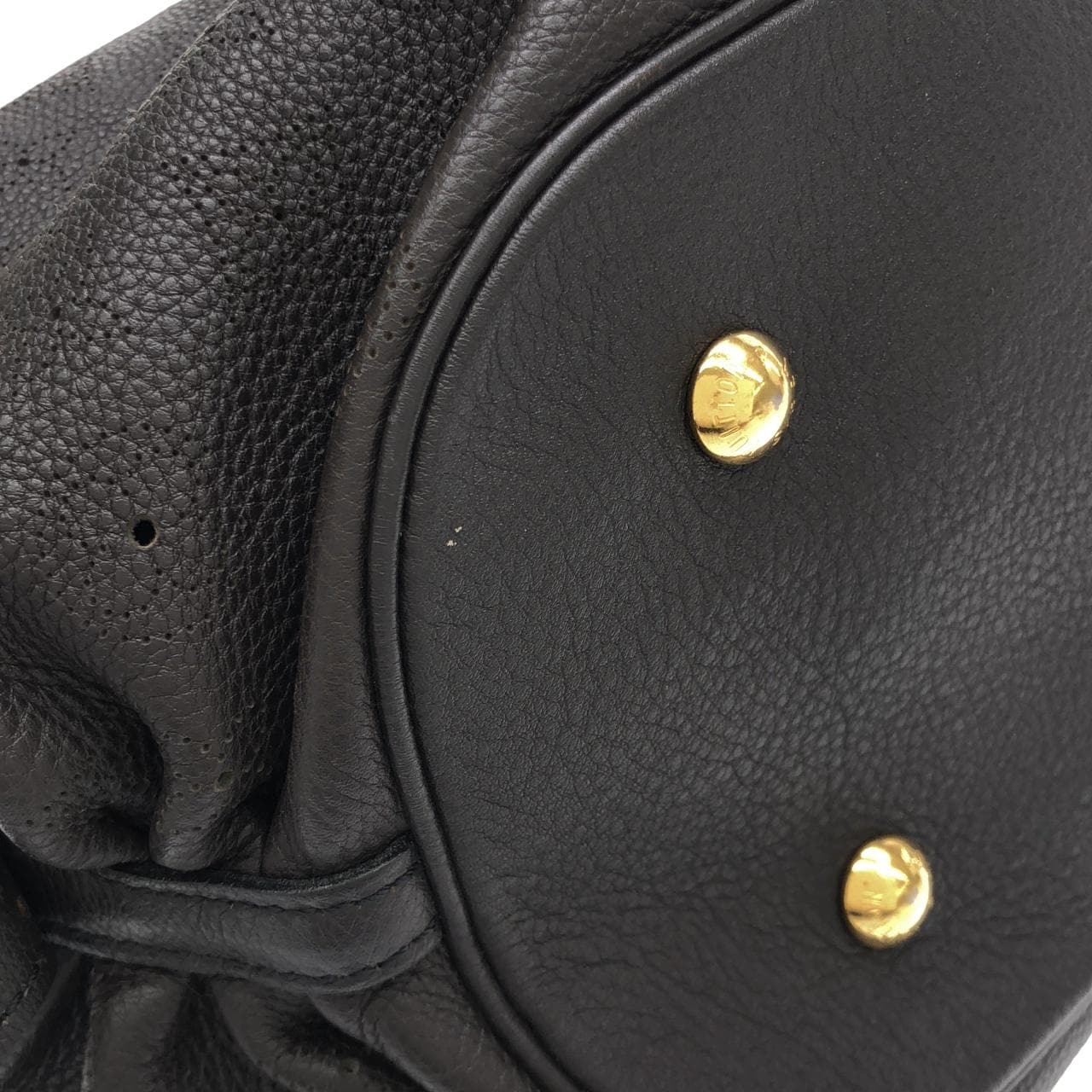 ルイヴィトン マヒナ L M95975 ショルダーバッグ