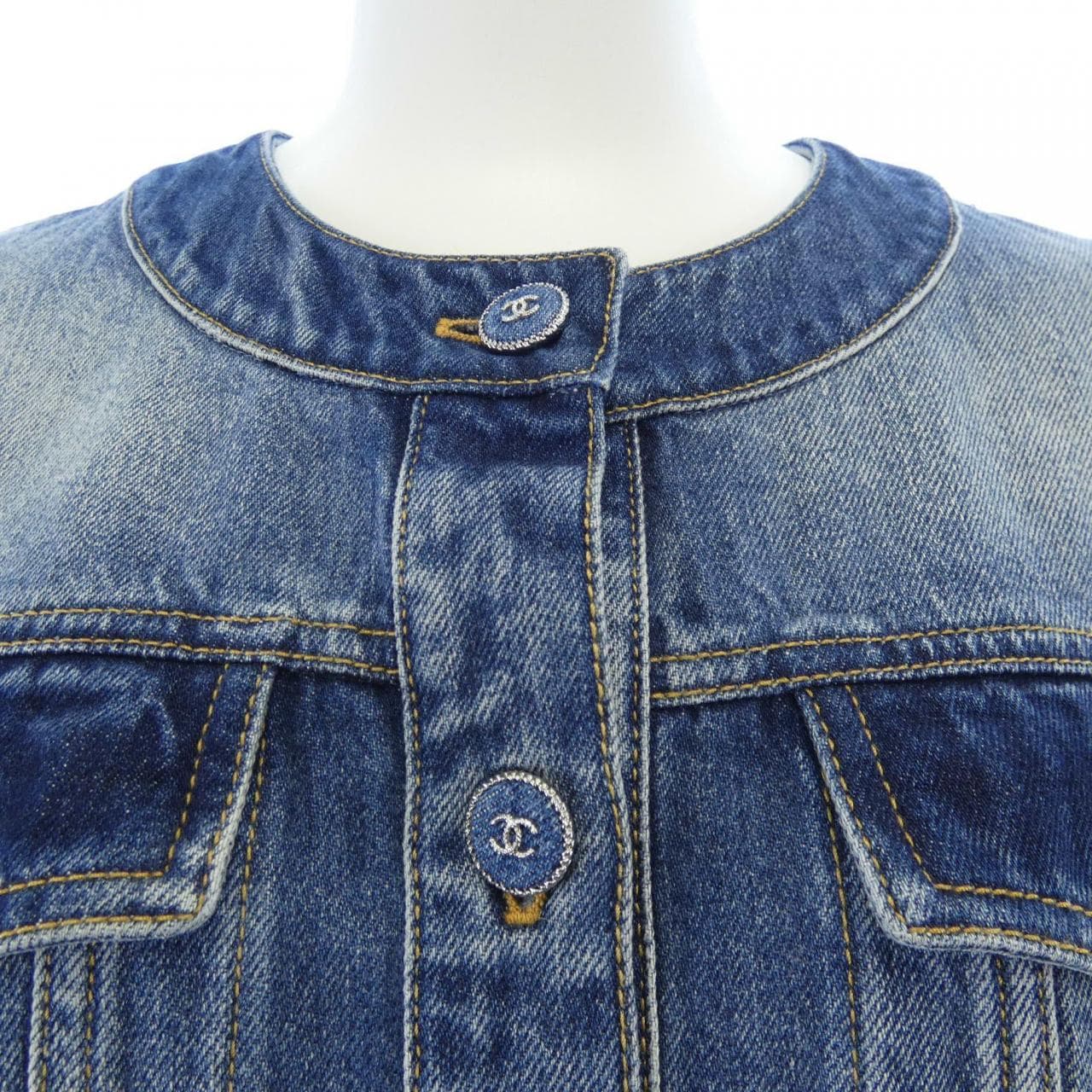 シャネル CHANEL LOOK23 P78108V70196 デニムジャケット