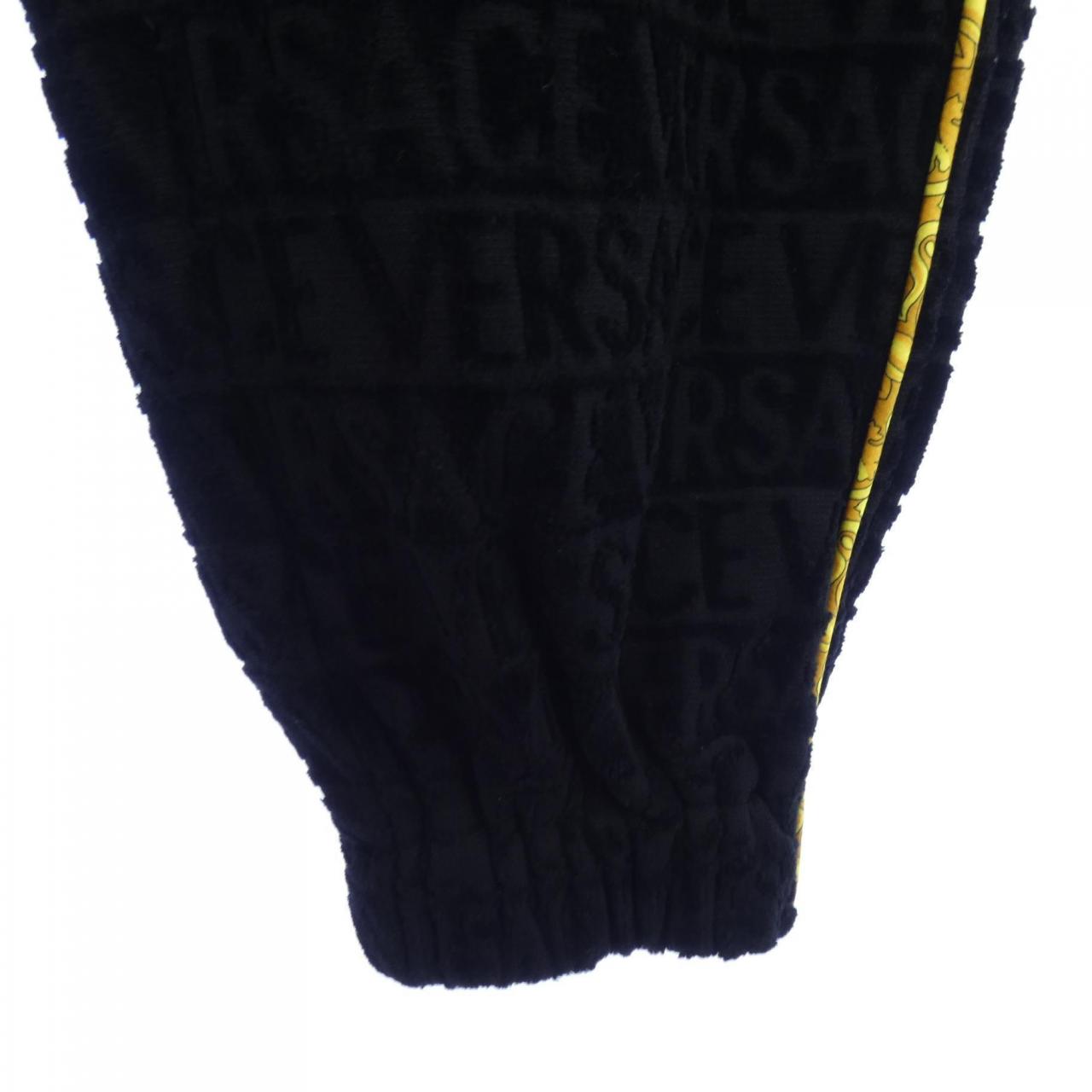 ヴェルサーチェ VERSACE パンツ