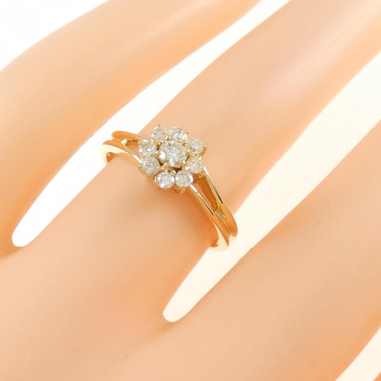 K18YG フラワー ダイヤモンド リング 0.32CT