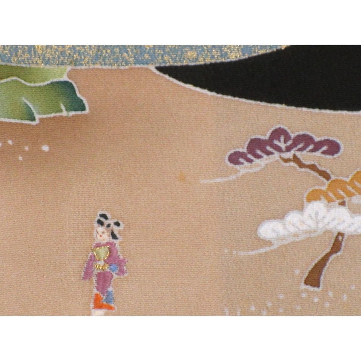 留袖　【大彦】野口彦太郎　丸に変り十三割　角立四ツ目