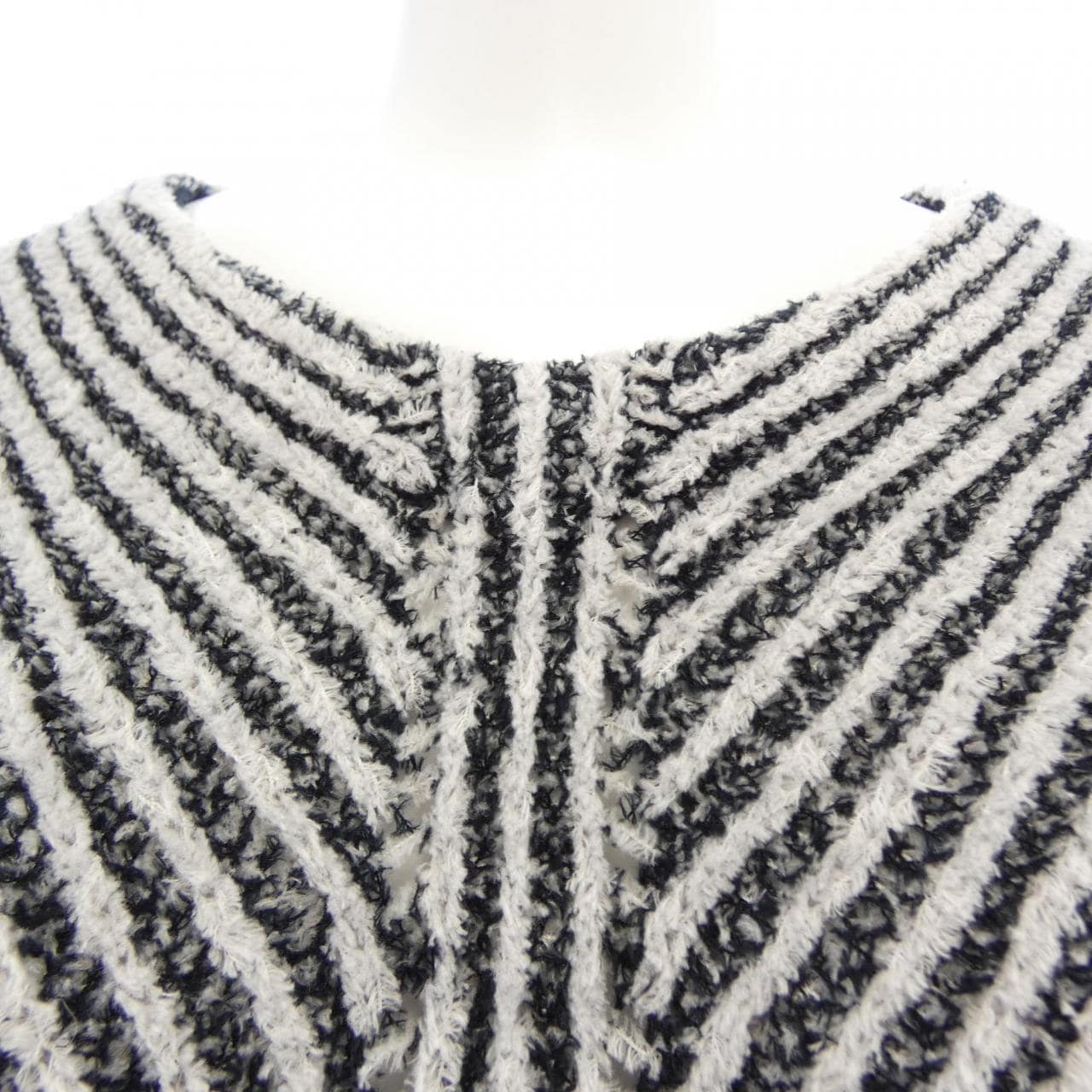 イッセイミヤケ ISSEY MIYAKE IM81KN003 ニット
