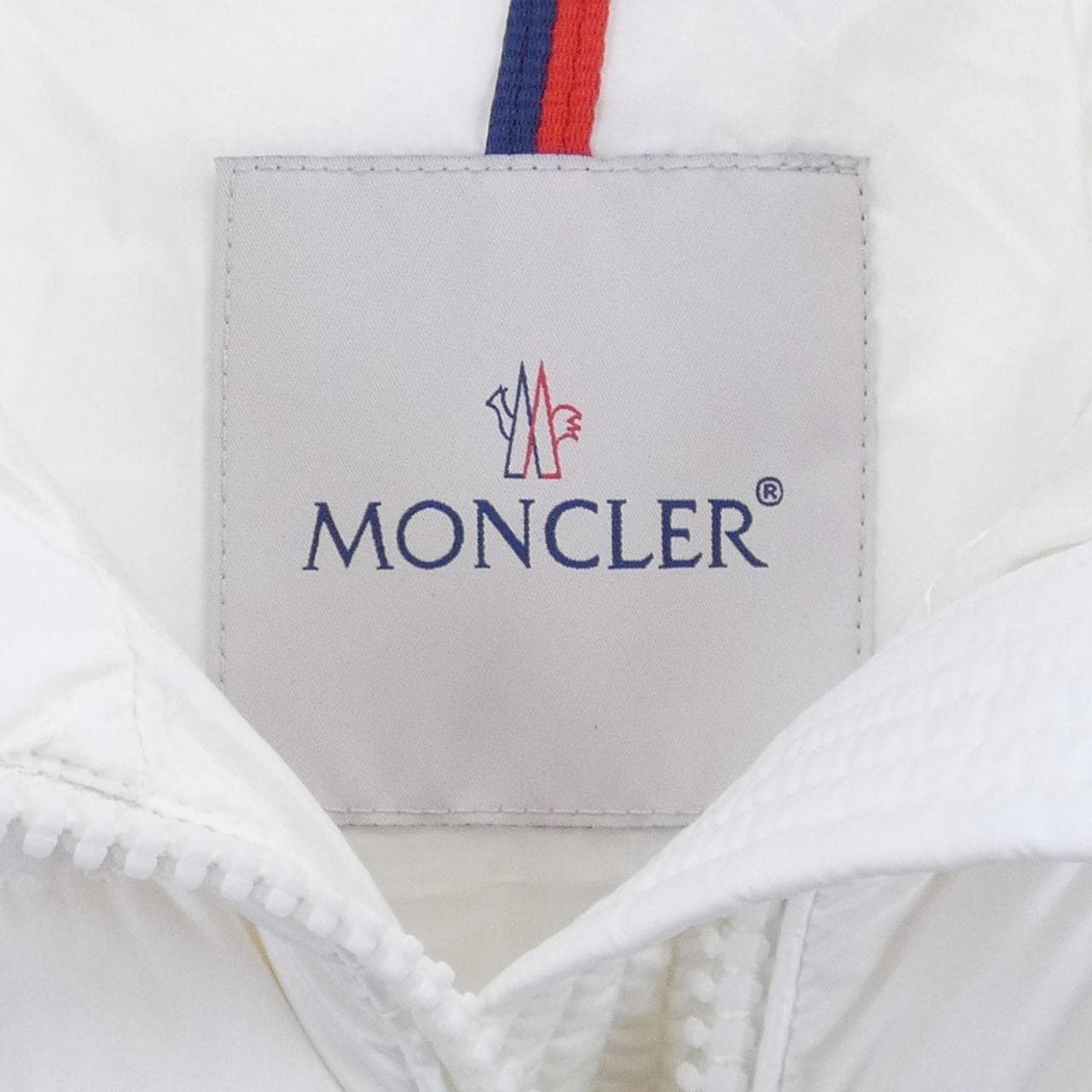 MONCLER蒙克勒羽绒服