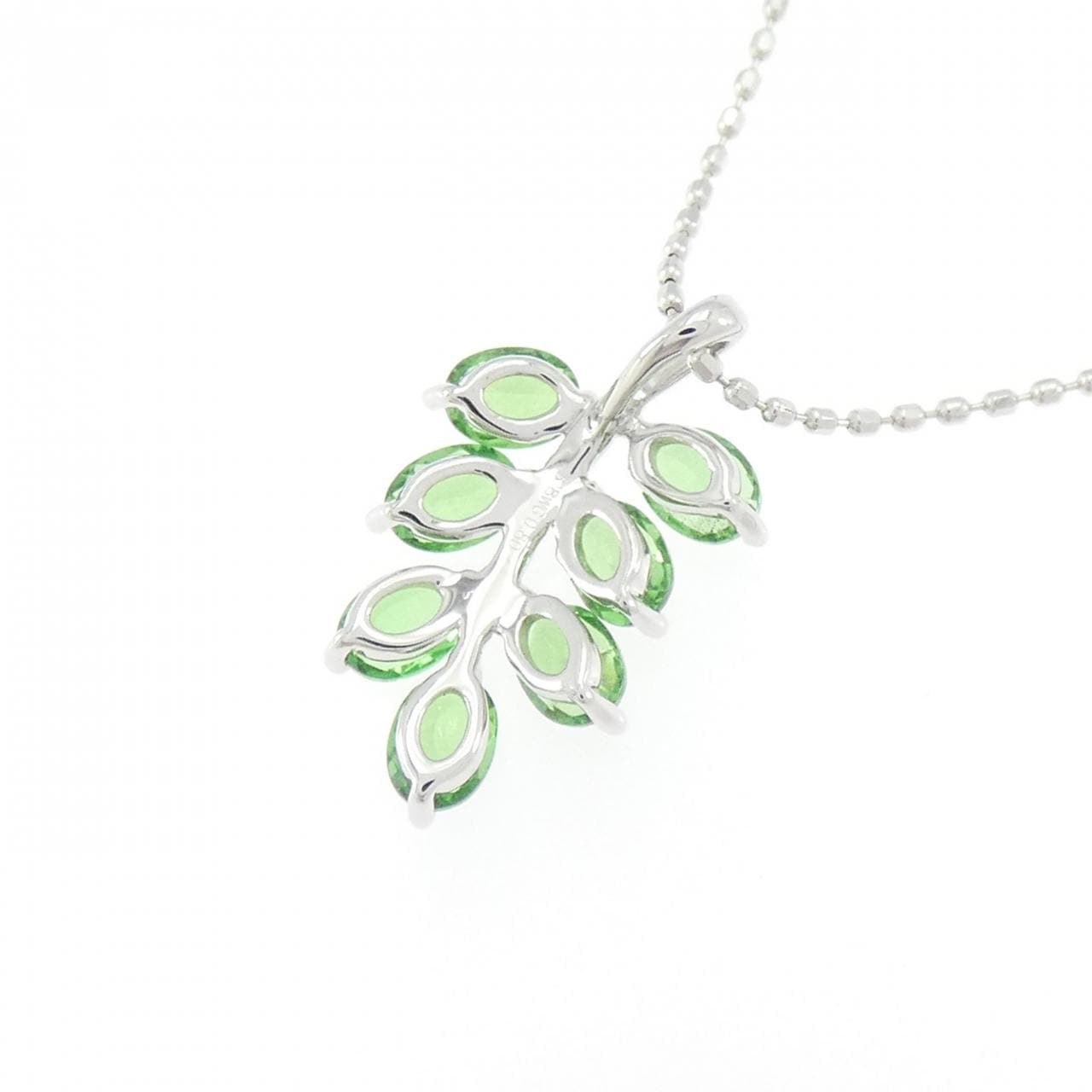 K18WG Leaf Green Garnet Necklace 0.80CT
