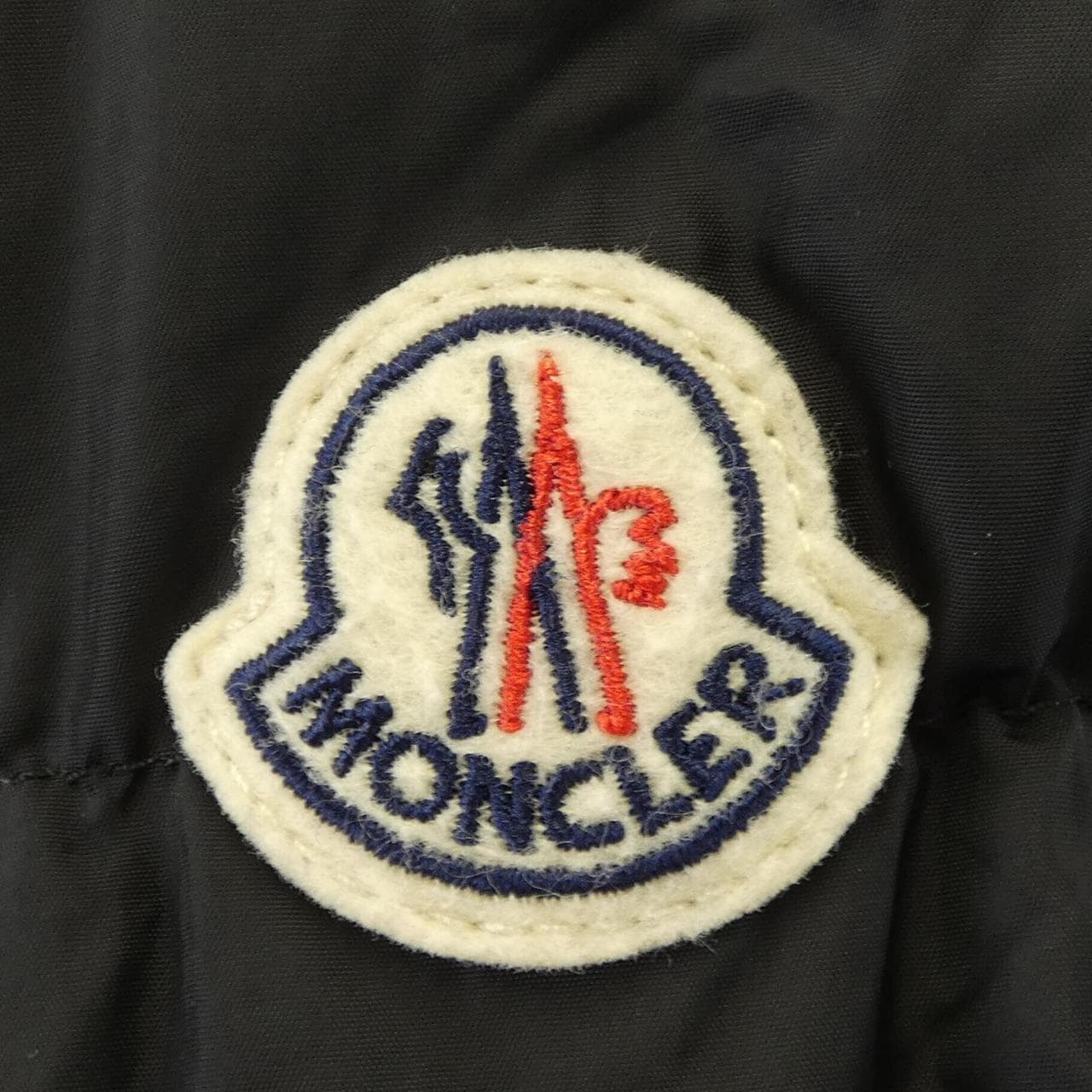 モンクレール MONCLER APHROTI ダウンコート