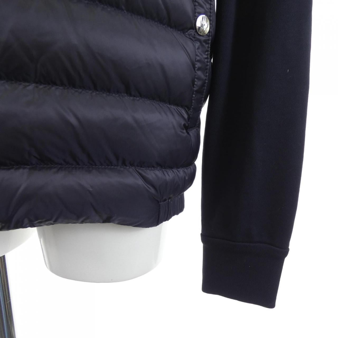 モンクレール MONCLER F20918G51100 ダウンジャケット