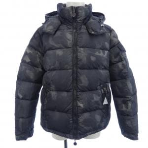 モンクレール MONCLER ダウンジャケット