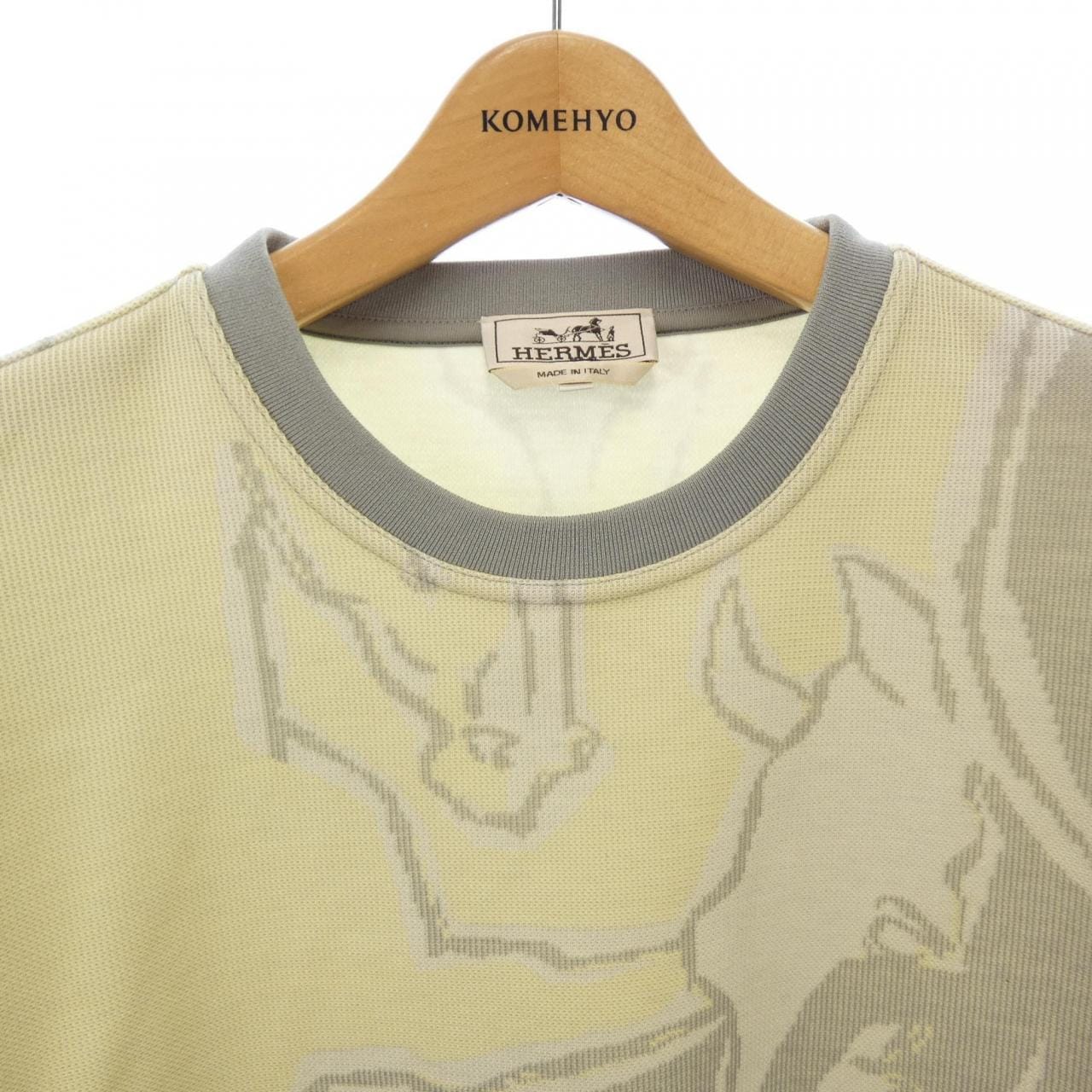 エルメス HERMES トップス