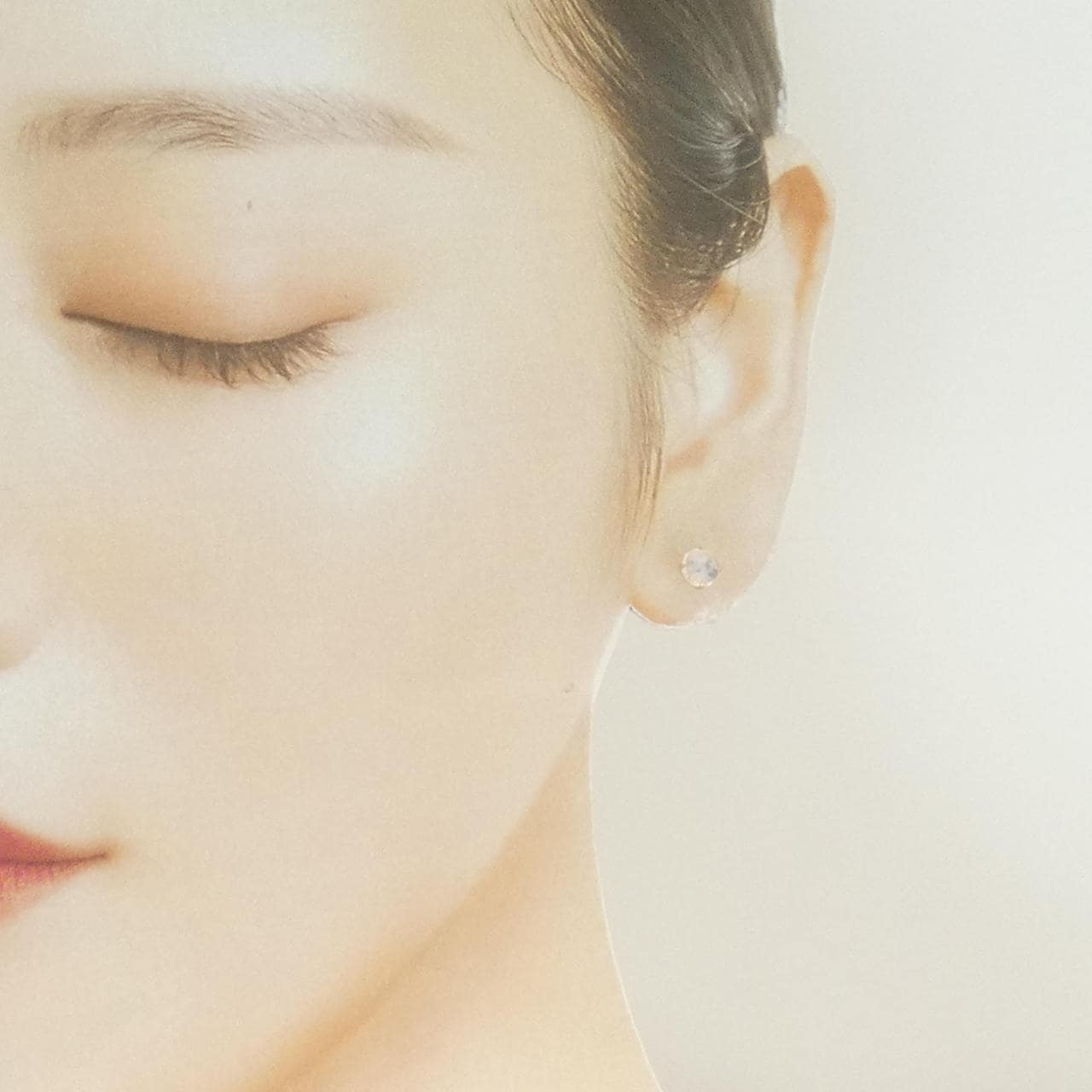 【新品】K18YG ムーンストーン ピアス