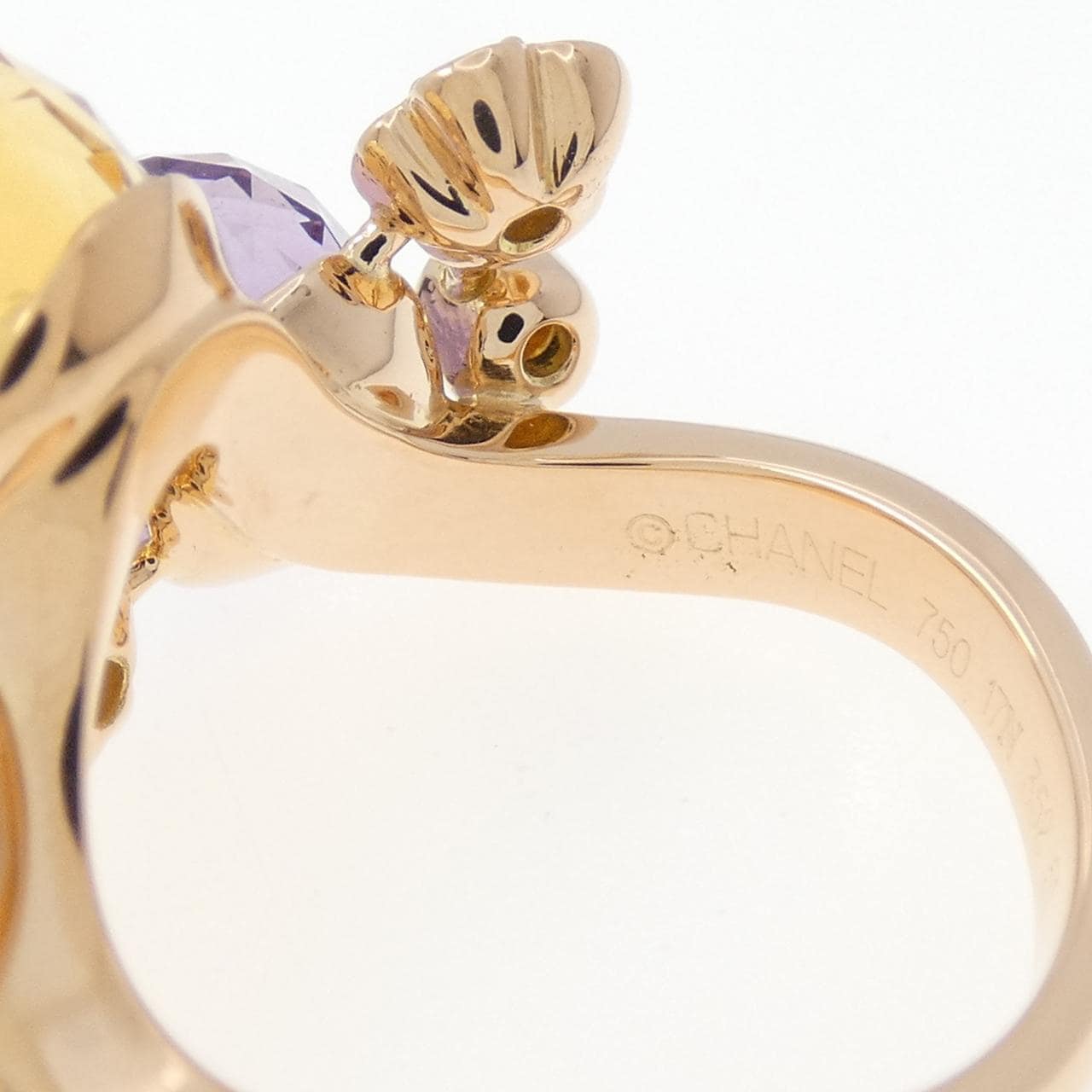 シャネル カラーストーン リング