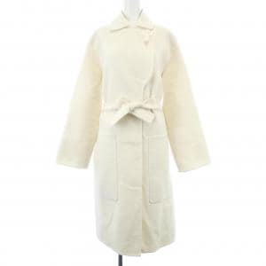 4H0100DAA3_worn_1?size=3000,