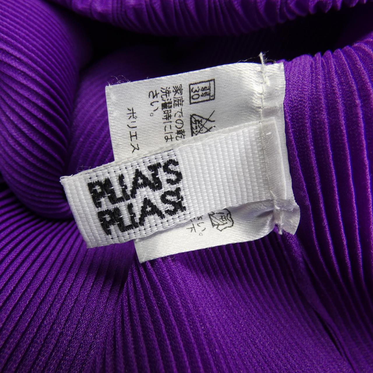 プリーツプリーズ PLEATS PLEASE トップス