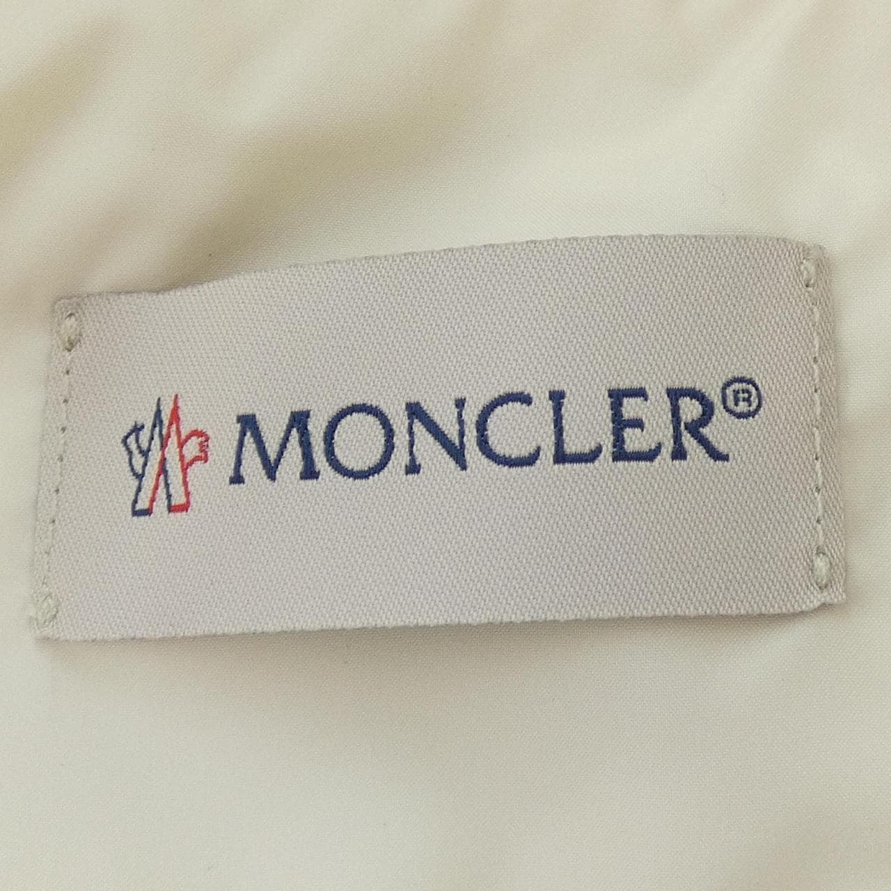 モンクレール MONCLER 20939B00035 ダウンジャケット